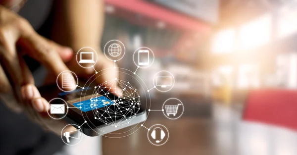 Retail & Ecommerce